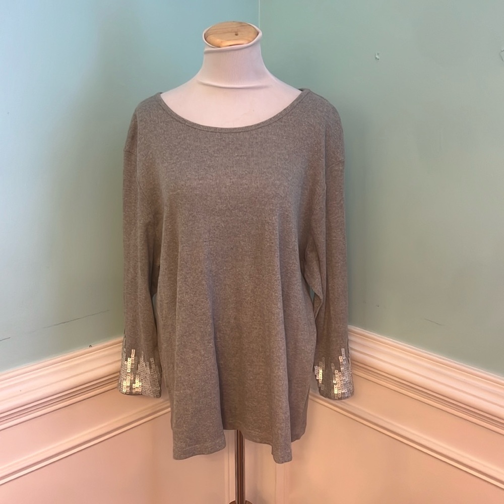 Coldwater Creek Gray Top NWT